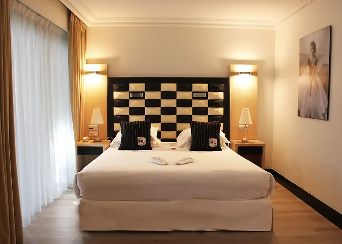 Victoria 4*