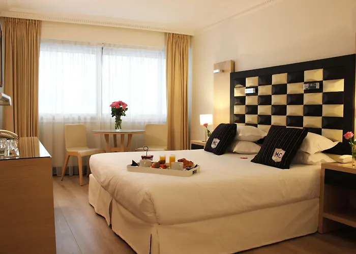 Victoria Hotel