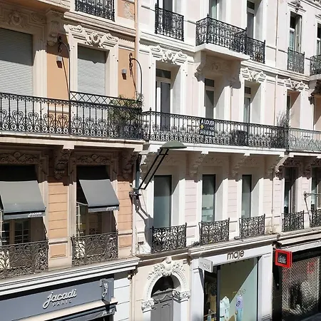 Victoria Hotel Cannes