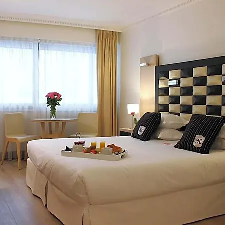 Отель Victoria 4*