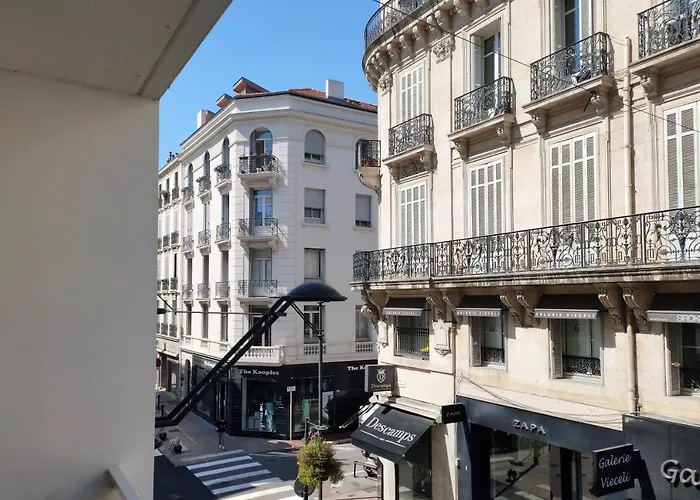 Victoria 4* カンヌ