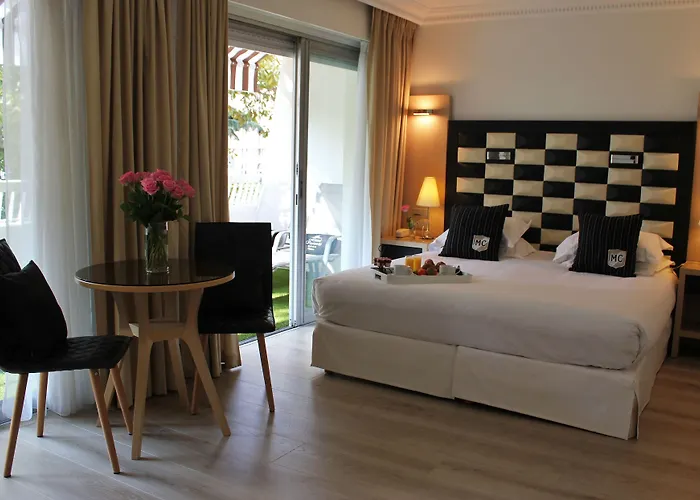 Victoria ホテル カンヌ