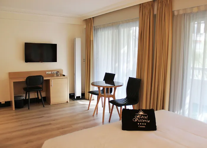 Victoria 4* カンヌ