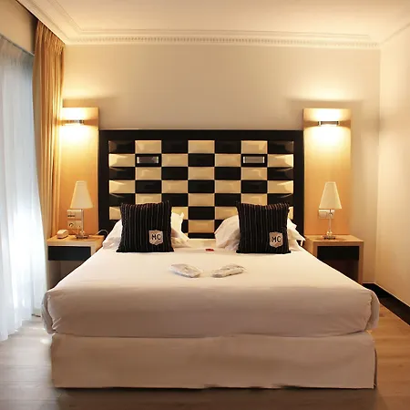 Victoria 4*